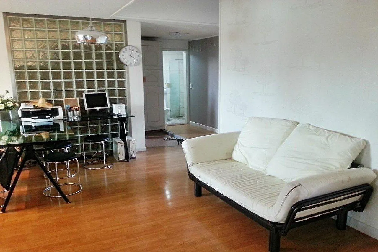 Mamas And Papas Hotel Seoul